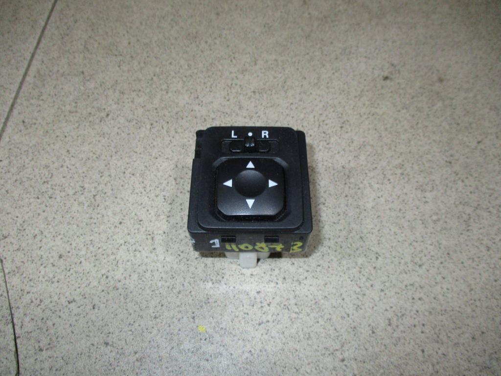 Переключатель регулировки зеркала, 500 рублей, Пермь