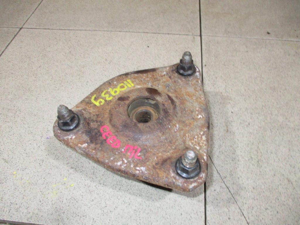 Опора переднего амортизатора, 500 рублей, Пермь