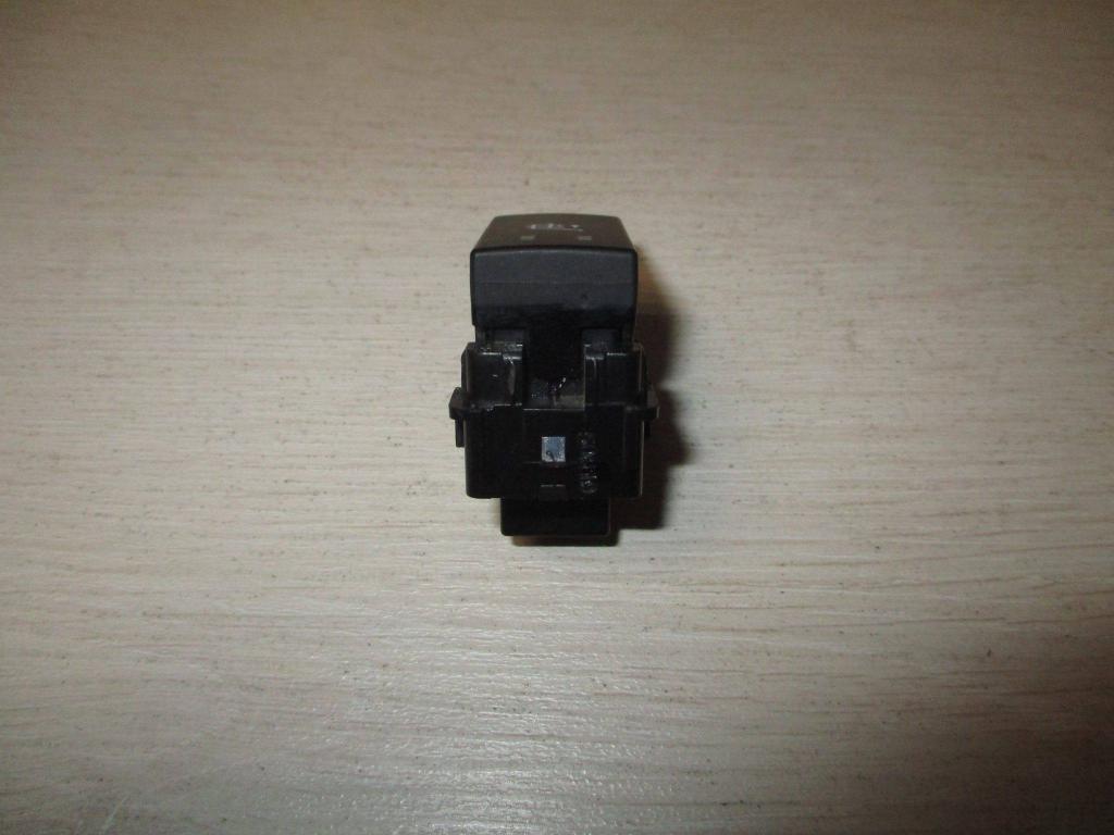 Кнопка обогрева сидений, 1000 рублей, Пермь