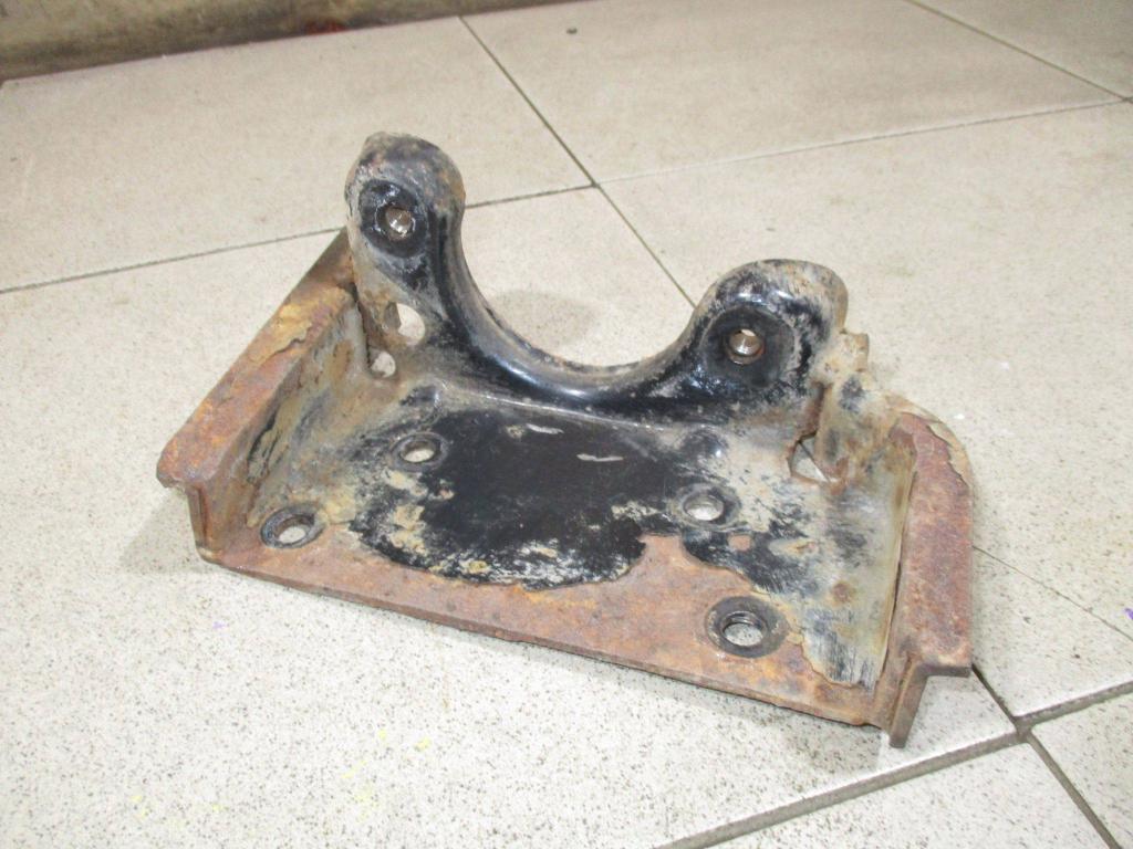 Кронштейн опоры двигателя, 900 рублей, Пермь