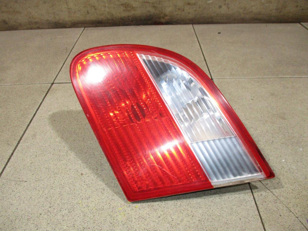 Фонарь задний внутренний правый, 1000 рублей, Пермь