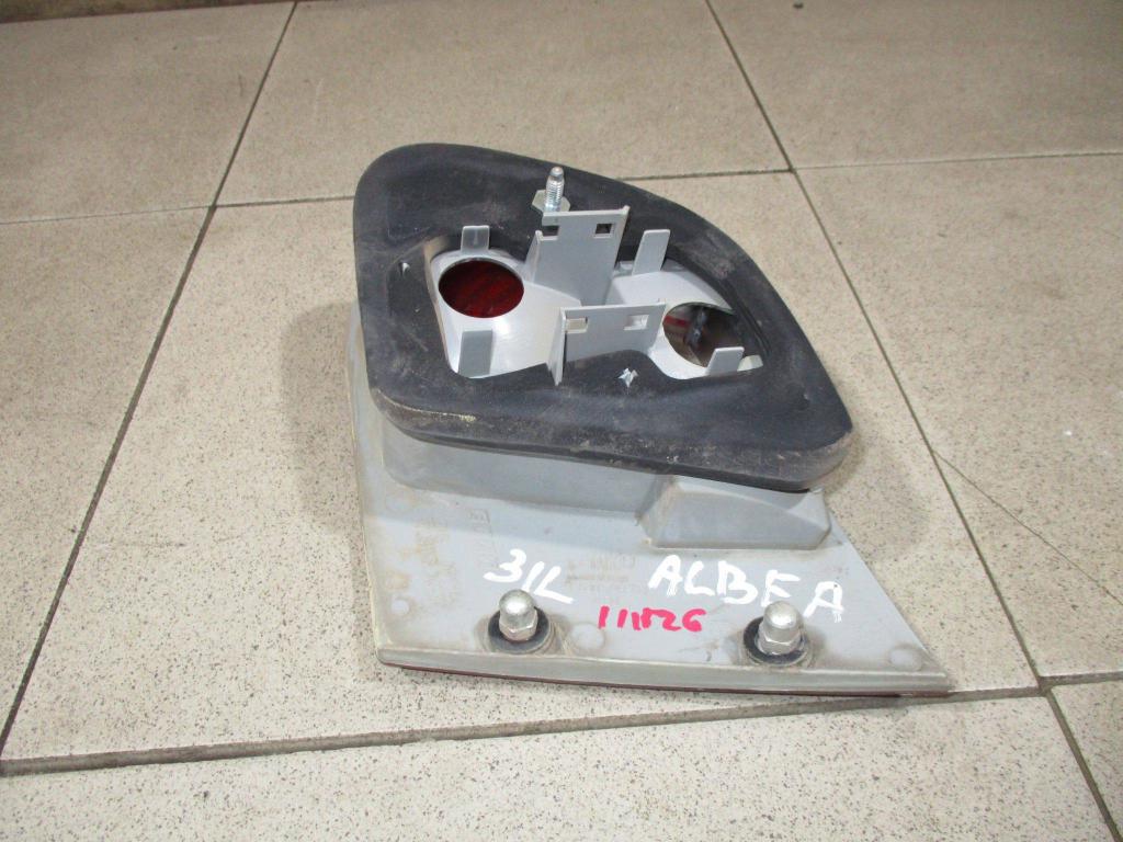 Фонарь задний внутренний левый, 1000 рублей, Пермь