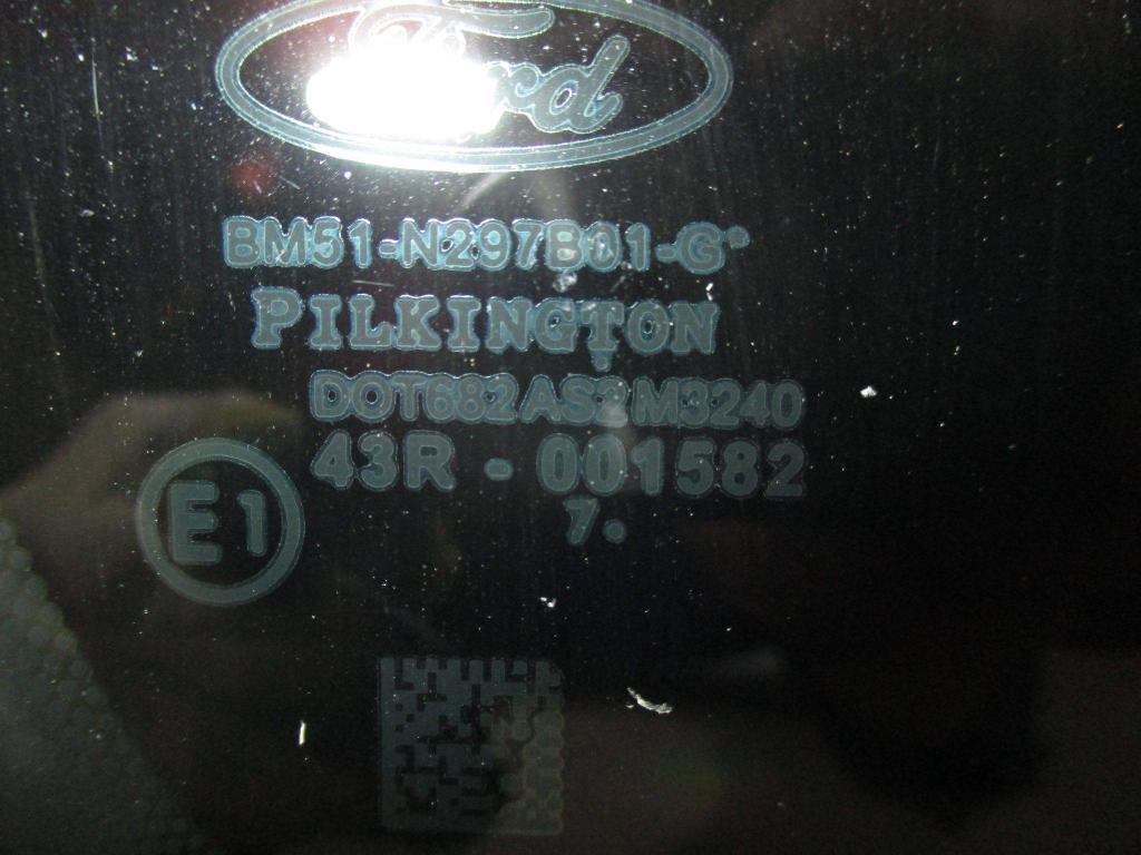 Стекло кузовное глухое левое, 2000 рублей, Пермь