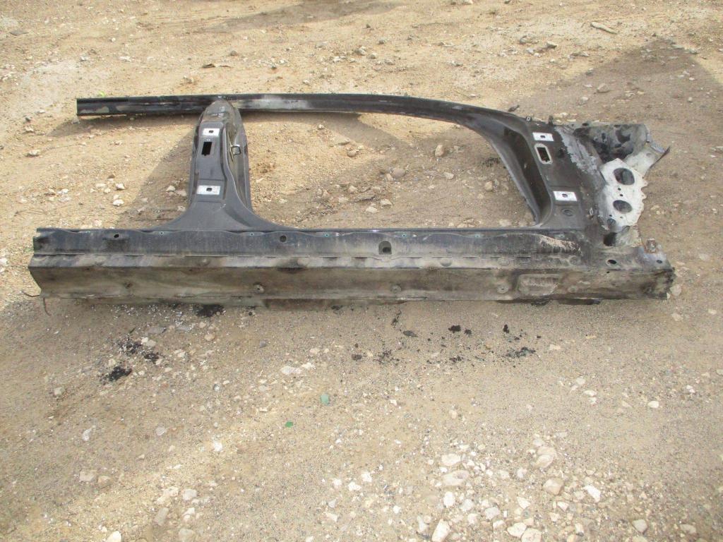 Порог со стойкой правый, 6000 рублей, Пермь