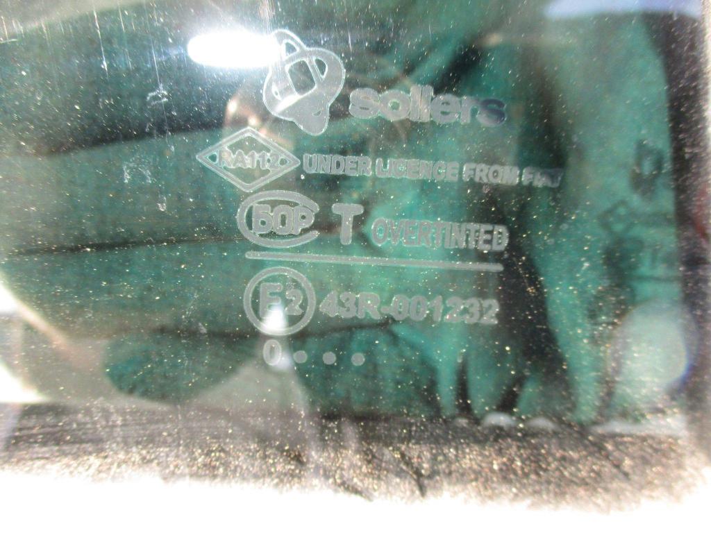 Стекло двери задней правой, 1000 рублей, Пермь