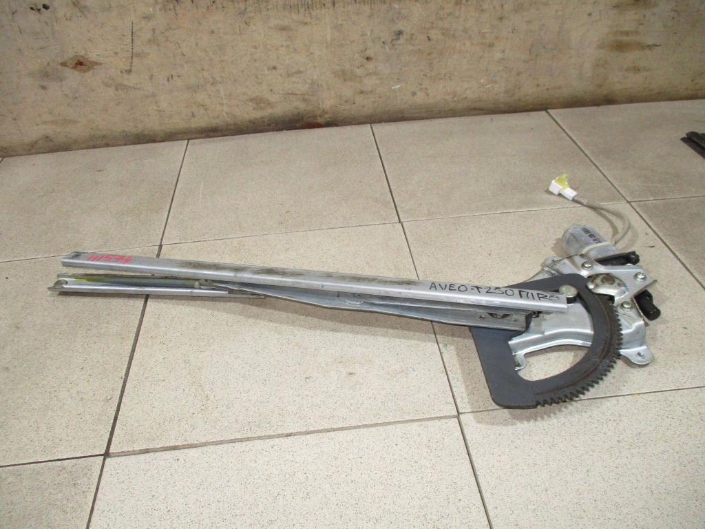 Стеклоподъемник передний правый, 2600 рублей, Пермь