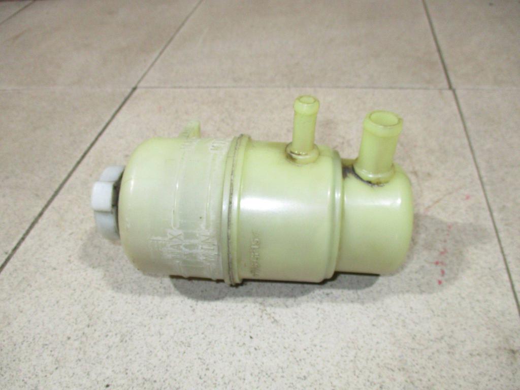 Бачок гидроусилителя, 500 рублей, Пермь