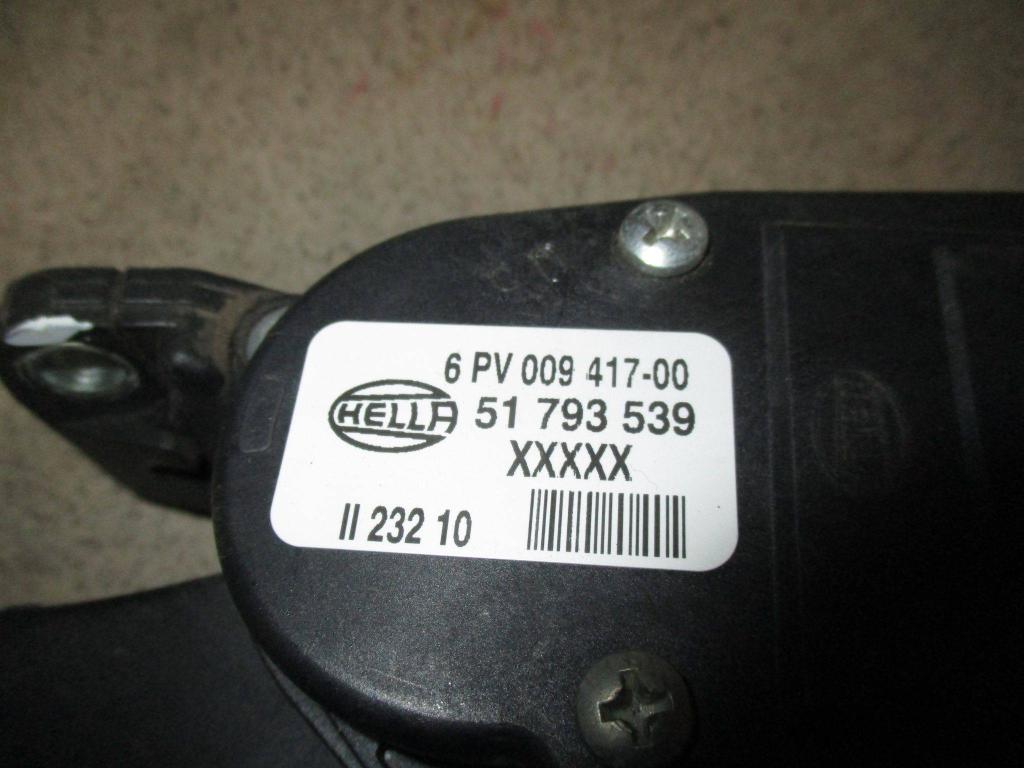 Педаль газа, 1500 рублей, Пермь