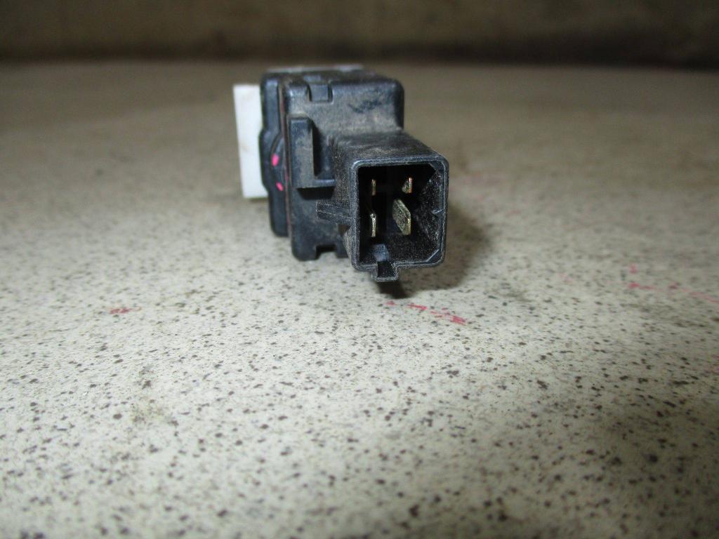 Датчик включения стопсигнала, 500 рублей, Пермь