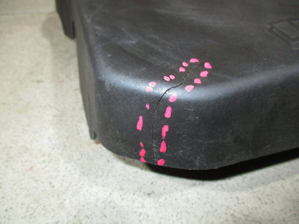 Крышка аккумулятора, 700 рублей, Пермь