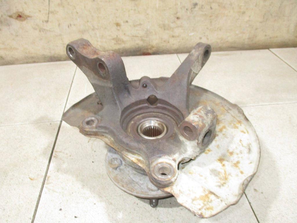 Кулак поворотный передний правый, 3000 рублей, Пермь