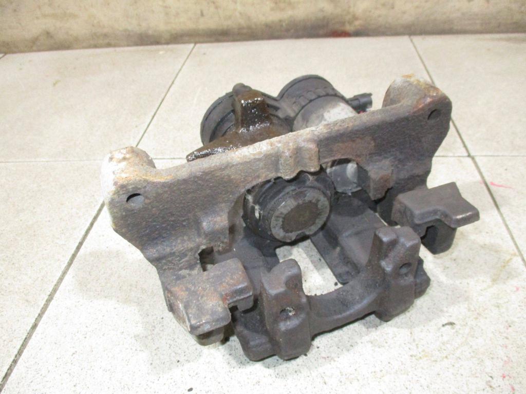 Суппорт задний правый, 4000 рублей, Пермь