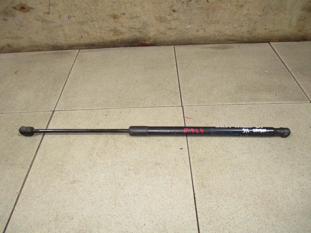 Амортизатор двери багажника, 2500 рублей, Пермь