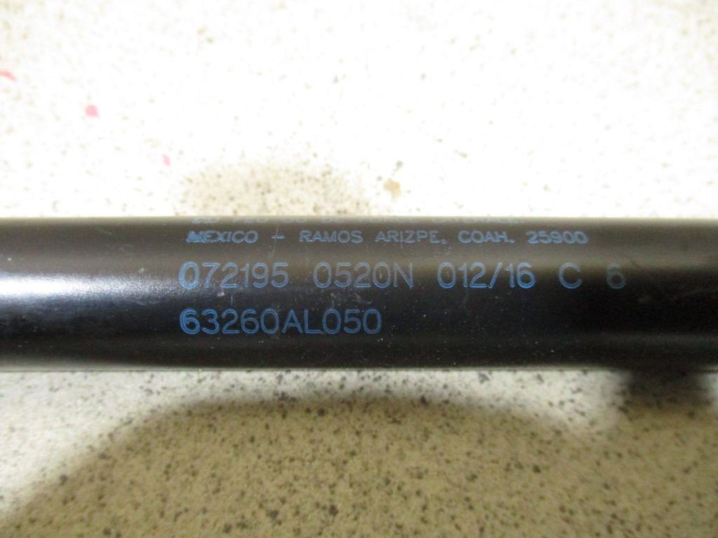 Амортизатор двери багажника, 2500 рублей, Пермь