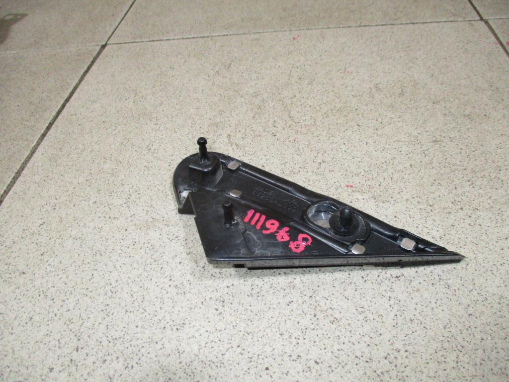 Накладка переднего крыла правого, 1000 рублей, Пермь