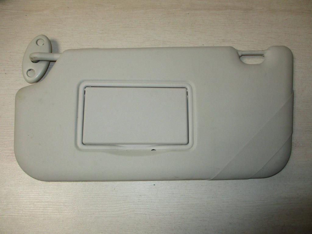 Козырек солнцезащитный левый, 1000 рублей, Пермь