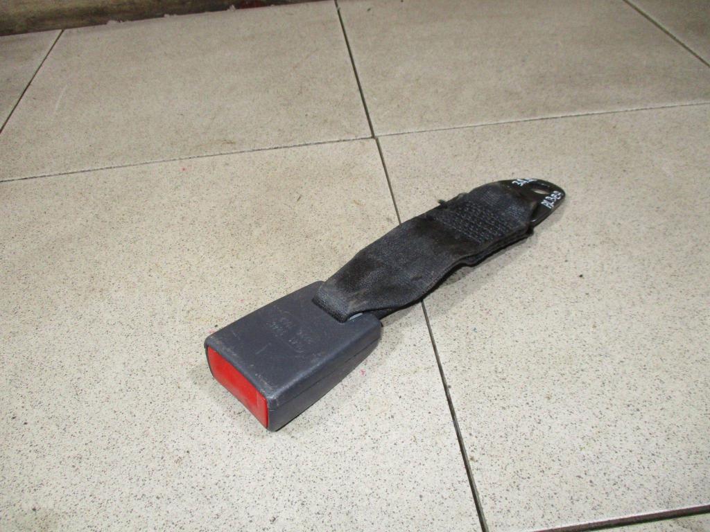 Ответная часть ремня безопасности, 500 рублей, Пермь