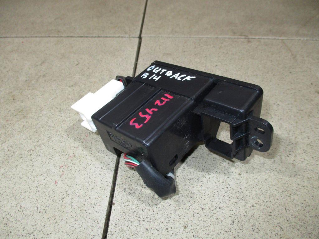 Кнопка фиксатора стояночного тормоза, 2000 рублей, Пермь