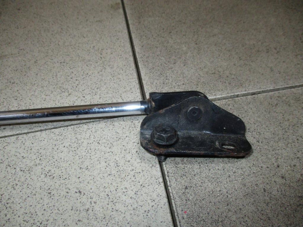 Амортизатор капота, 500 рублей, Пермь