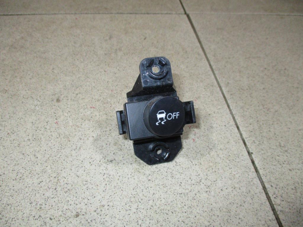 Кнопка антипробуксовочной системы, 500 рублей, Пермь