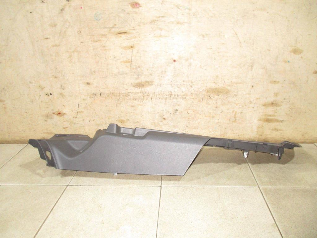 Направляющая шторки багажника, 1000 рублей, Пермь