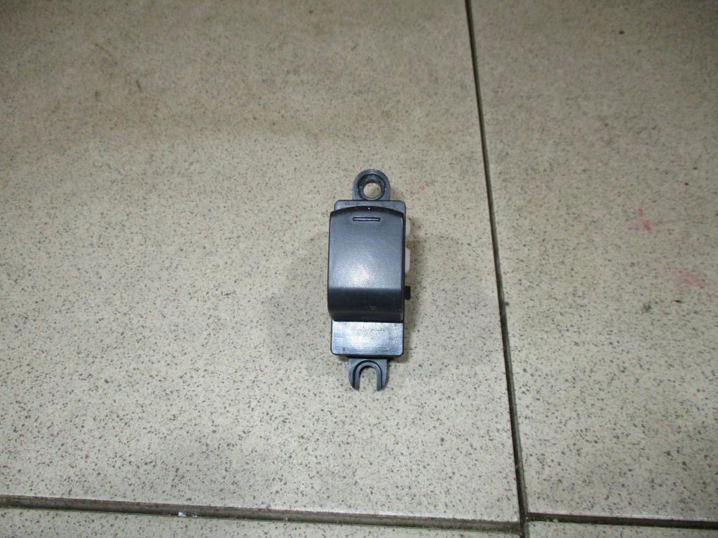 Кнопка стеклоподъемника, 500 рублей, Пермь