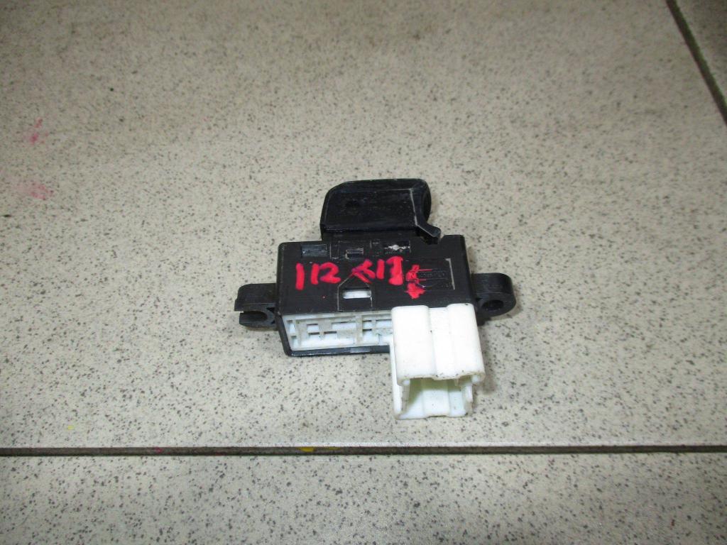 Кнопка стеклоподъемника, 500 рублей, Пермь