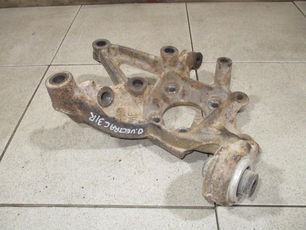 Кулак поворотный задний правый, 2500 рублей, Пермь