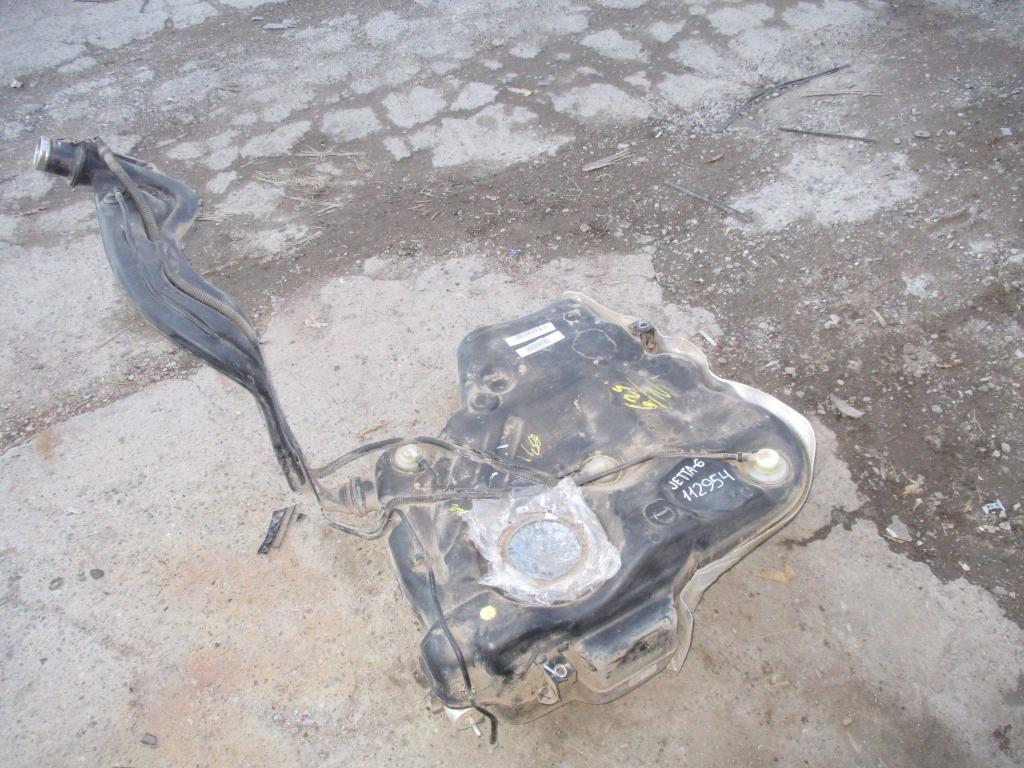 Бак топливный, 2000 рублей, Пермь