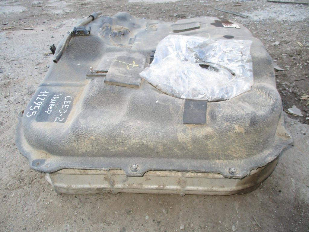 Бак топливный, 15000 рублей, Пермь