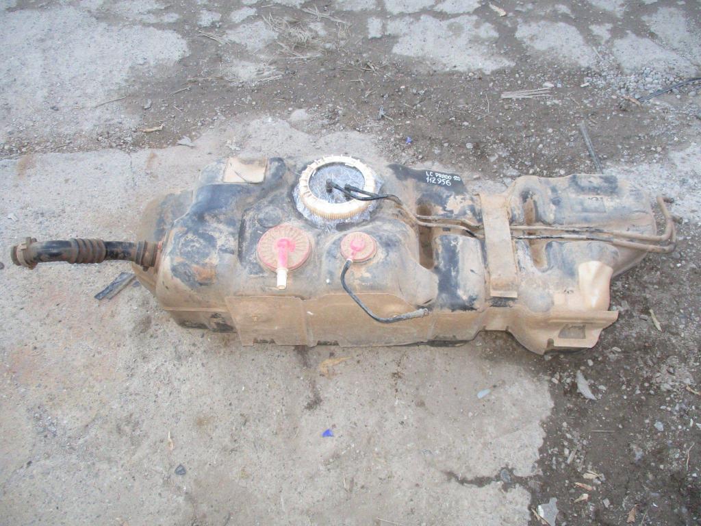 Бак топливный, 8000 рублей, Пермь