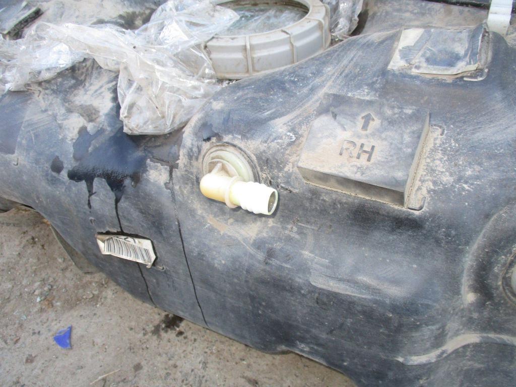 Бак топливный, 3000 рублей, Пермь