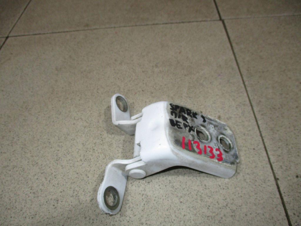 Петля двери передней правой верхняя, 500 рублей, Пермь