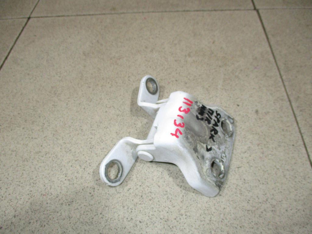 Петля двери передней правой нижняя, 500 рублей, Пермь