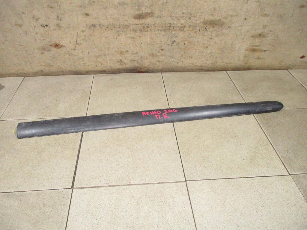 Молдинг передней правой двери, 750 рублей, Пермь