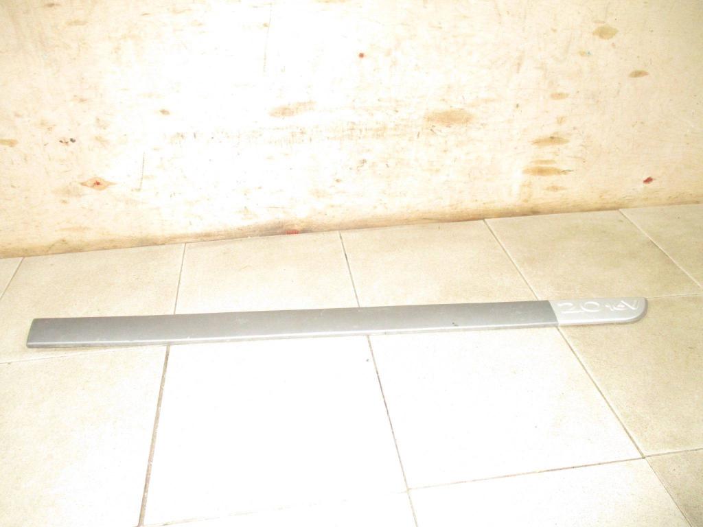 Молдинг передней правой двери, 1500 рублей, Пермь