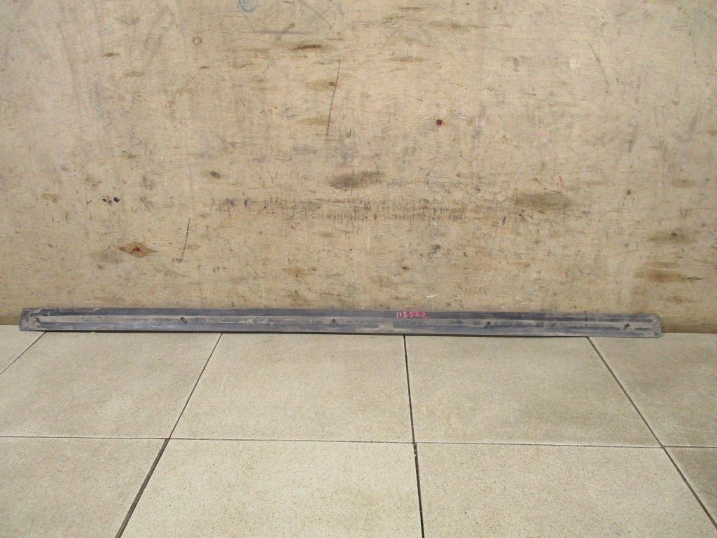 Молдинг передней правой двери, 1500 рублей, Пермь