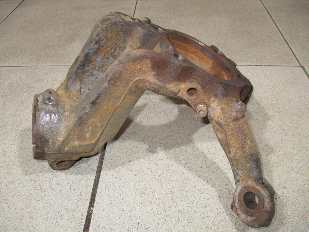 Кулак поворотный передний правый, 4000 рублей, Пермь