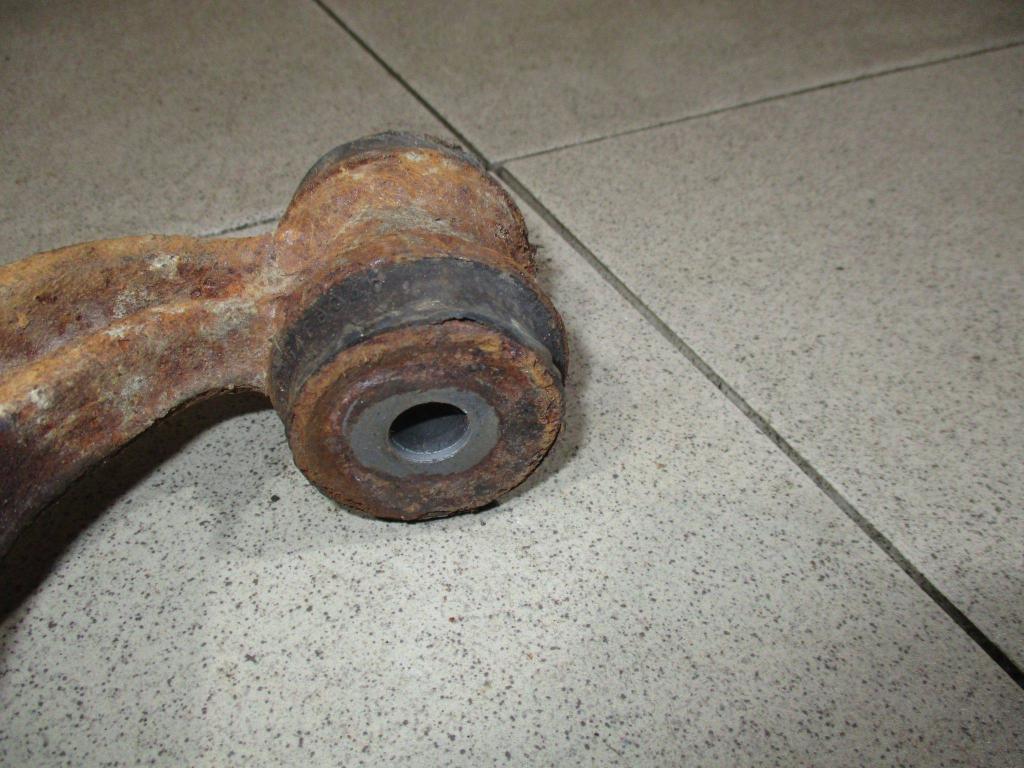 Рычаг задний верхний правый, 3000 рублей, Пермь