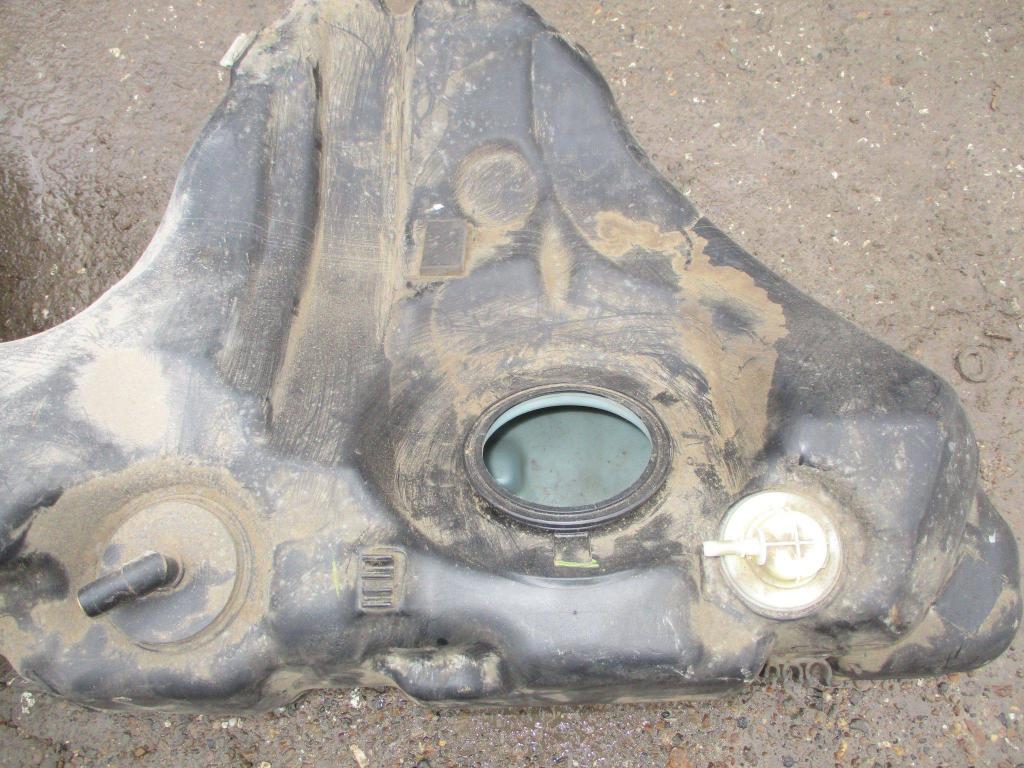 Бак топливный, 2500 рублей, Пермь