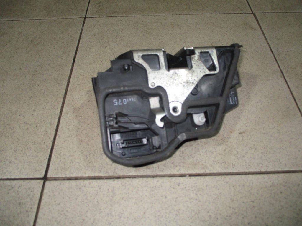 Замок двери задней левой, 1000 рублей, Пермь