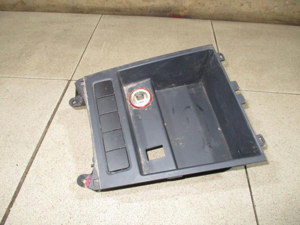 Ящик передней консоли, 500 рублей, Пермь