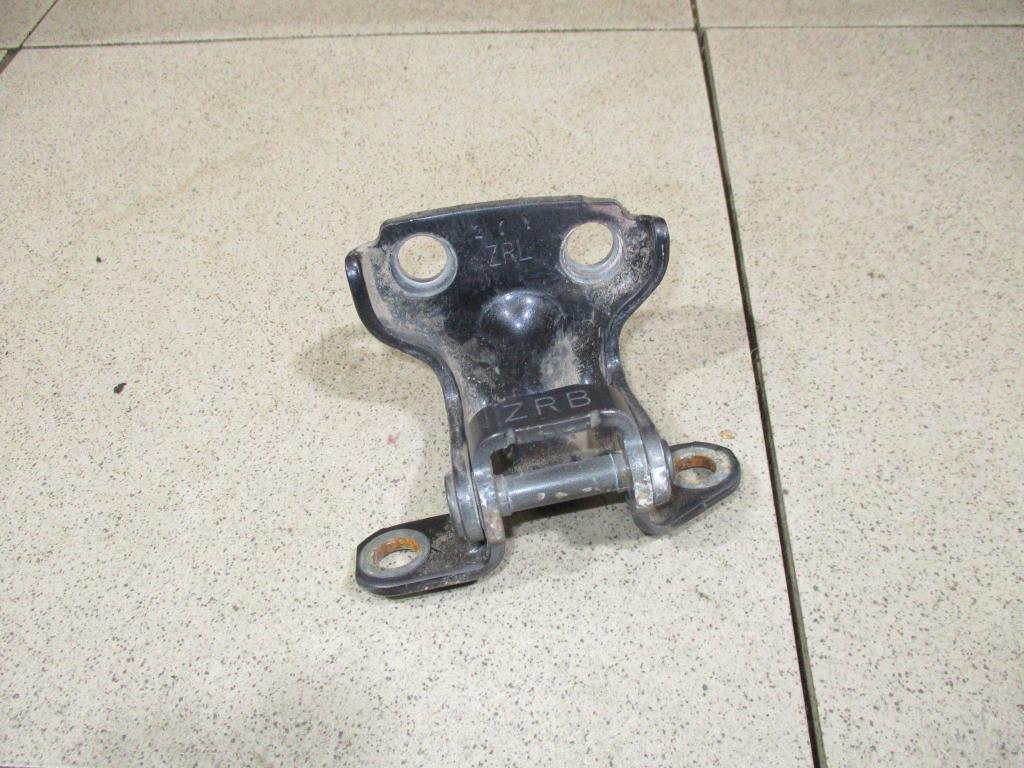 Петля двери задней левой верхняя, 500 рублей, Пермь