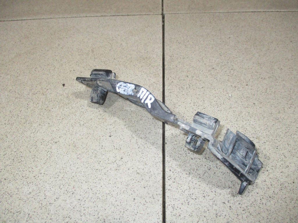 Кронштейн переднего бампера правый, 500 рублей, Пермь