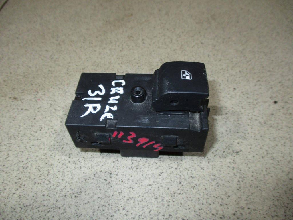 Кнопка стеклоподъемника, 500 рублей, Пермь