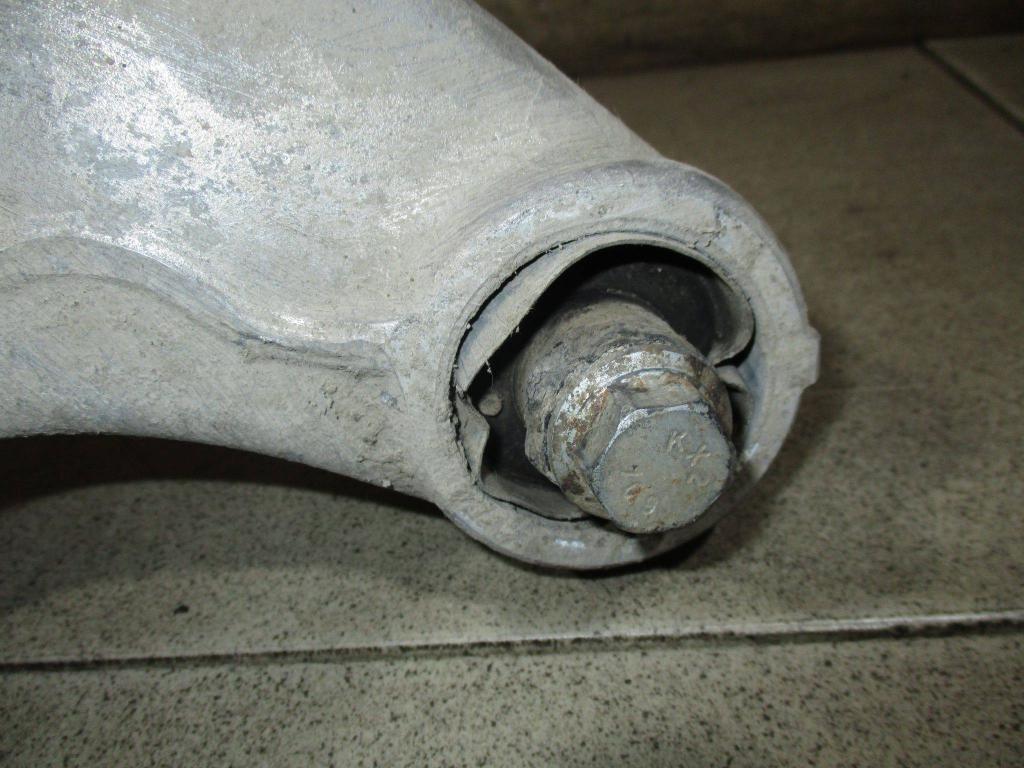 Рычаг задний нижний правый, 2000 рублей, Пермь