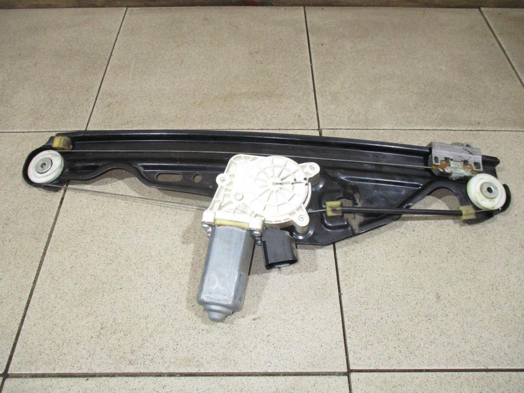 Стеклоподъемник задний правый, 1000 рублей, Пермь