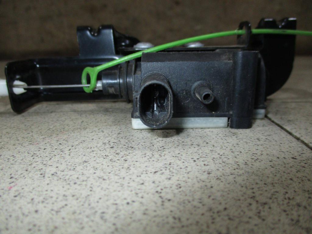 Активатор замка крышки бензобака, 1000 рублей, Пермь