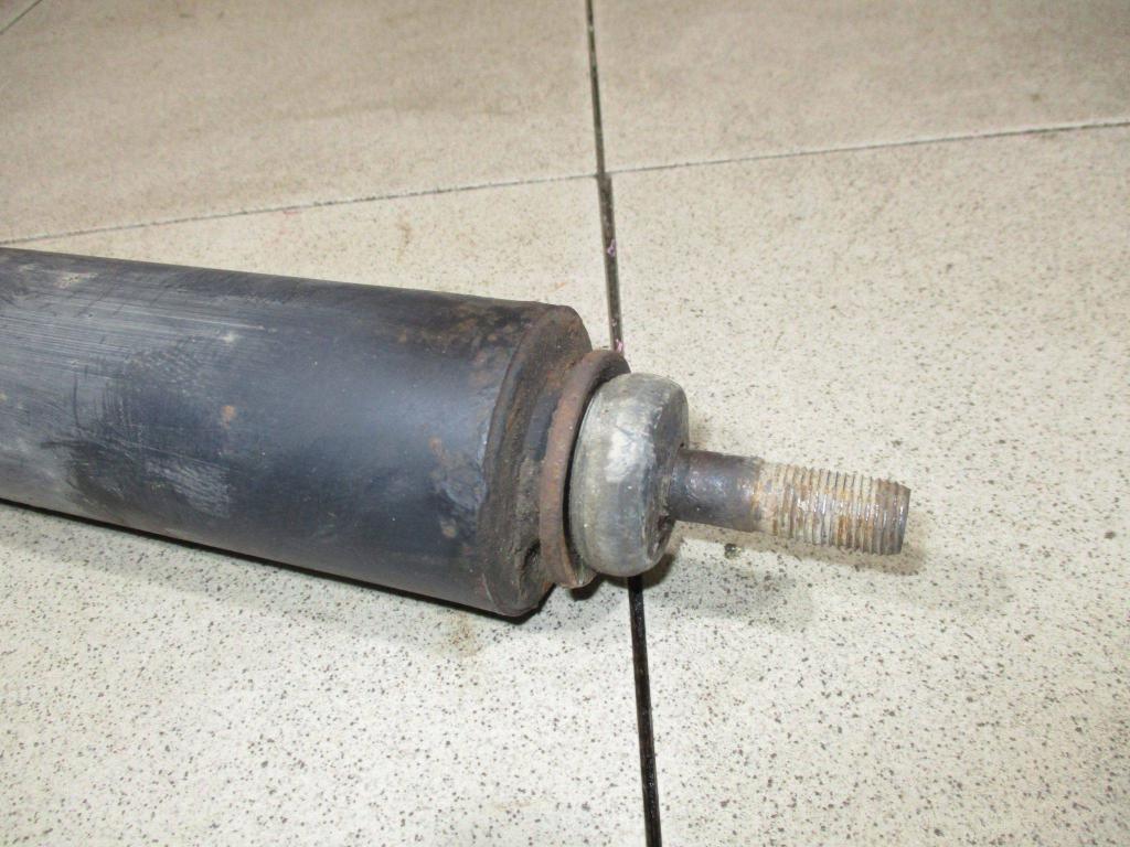 Амортизатор задний, 1000 рублей, Пермь