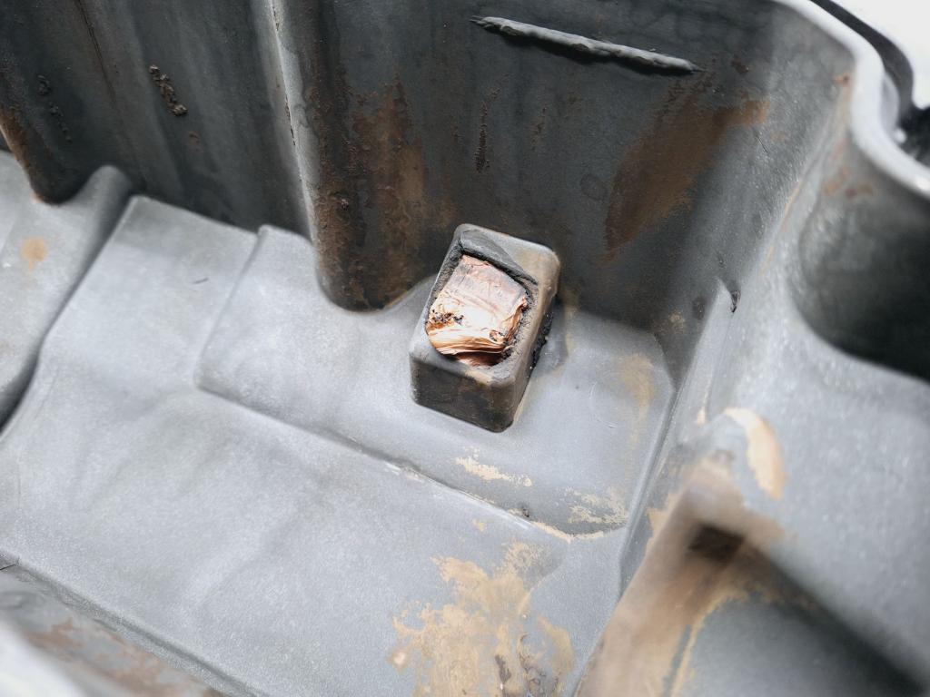 Крышка головки блока клапанная, 4500 рублей, Пермь